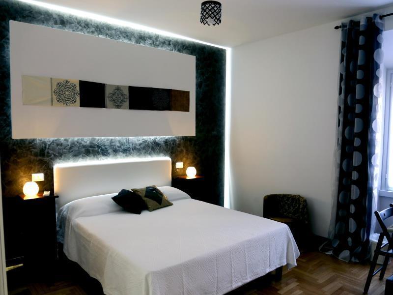 Caroline Rooms Рим Екстериор снимка