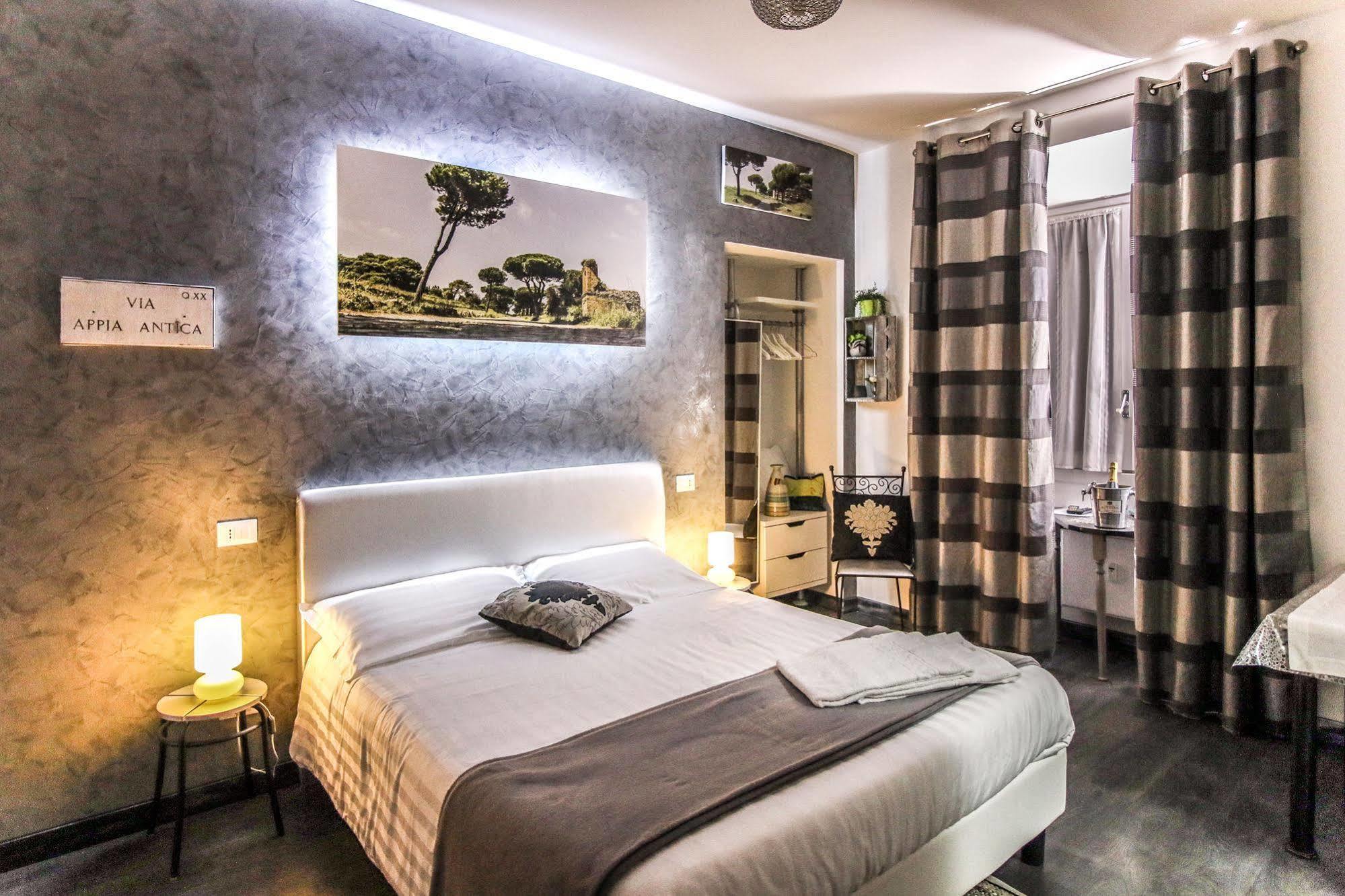Caroline Rooms Рим Екстериор снимка